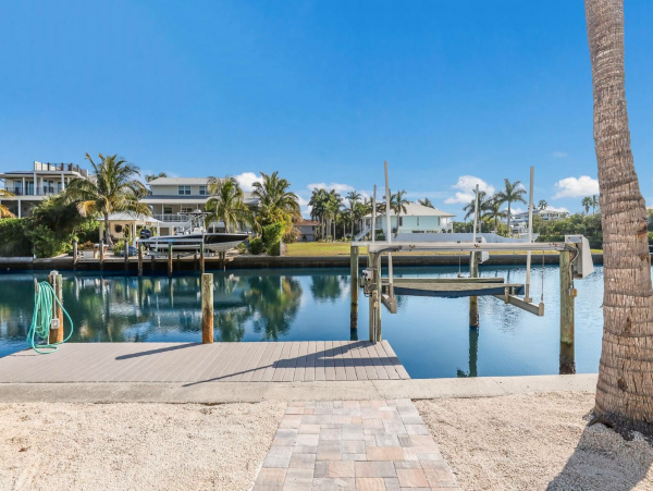 Six Bedroom Home on the Canal in Anna Maria